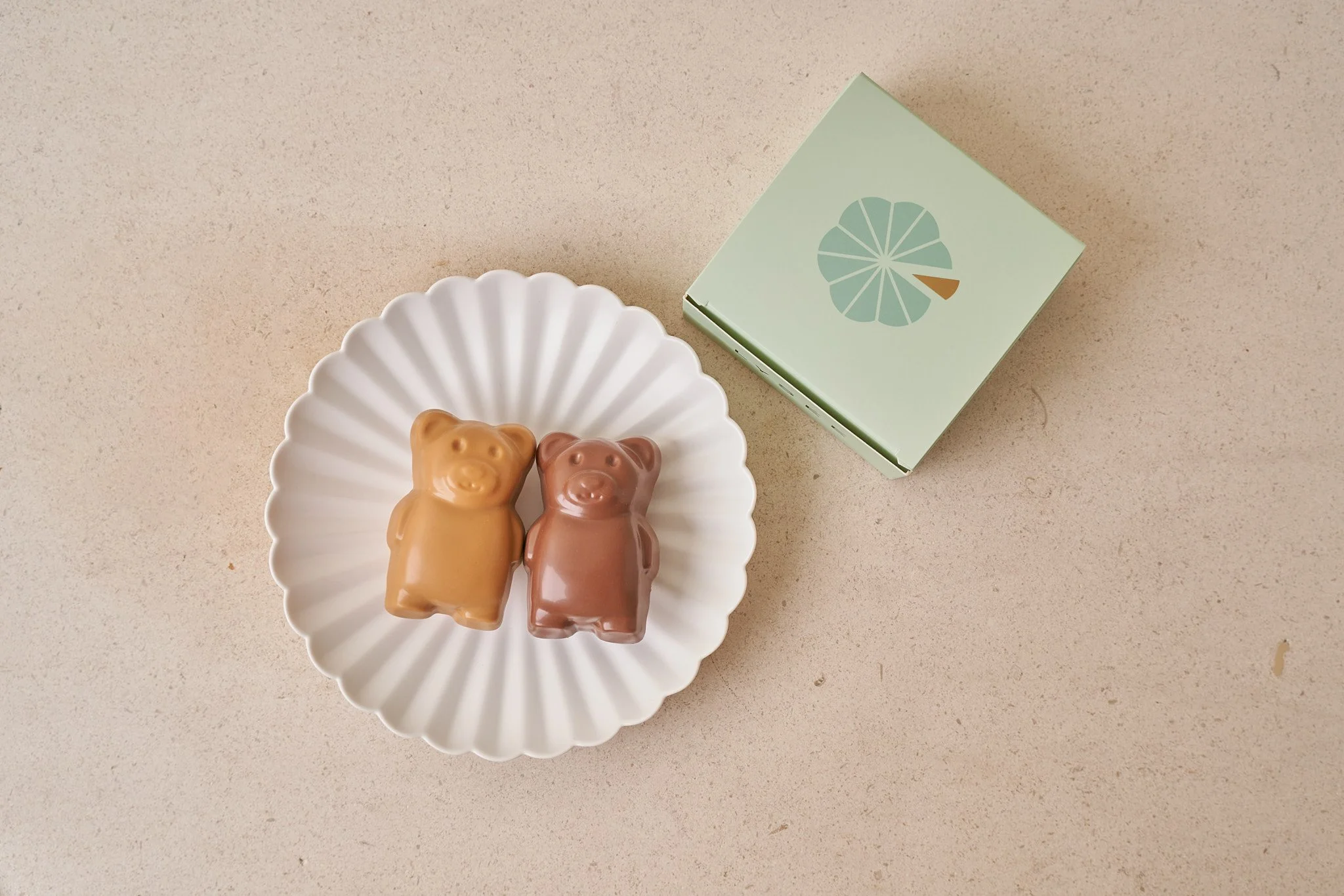 droguerie くま Teddy Bear Duo 2.0 — Lysee NYC